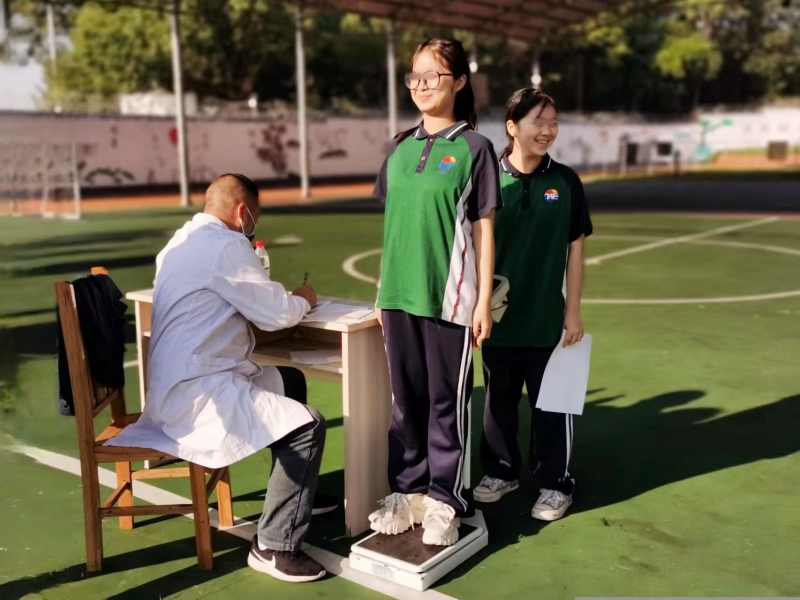 新起點青少年特訓學校組織學員開展健康體檢，青少年管教學校